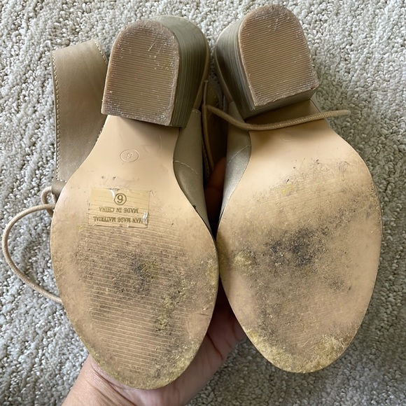 Nude lace up heels - Picture 6 of 9